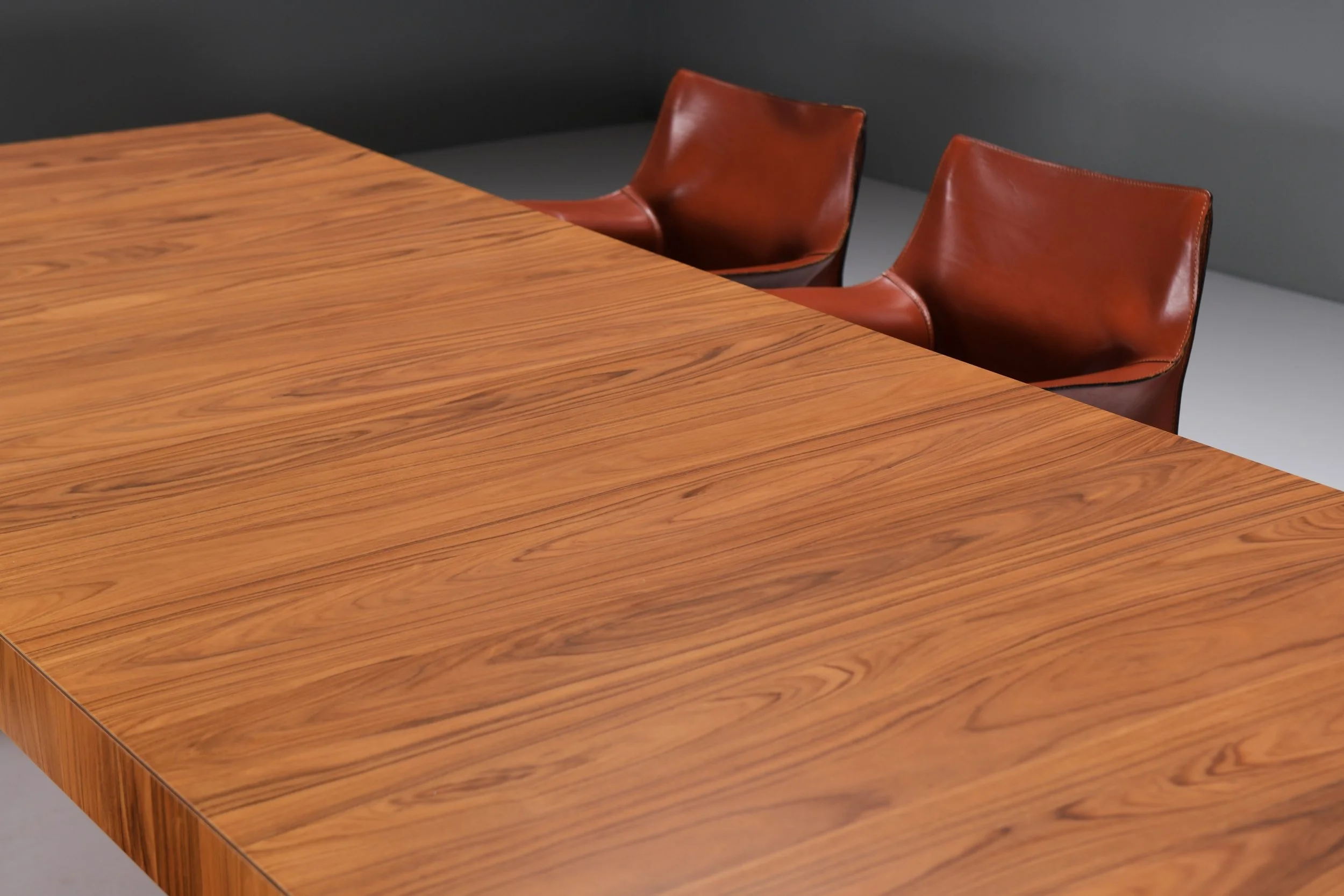 Cassina 370 El Dom table Hannes Wettstein santos rosewood by Aera